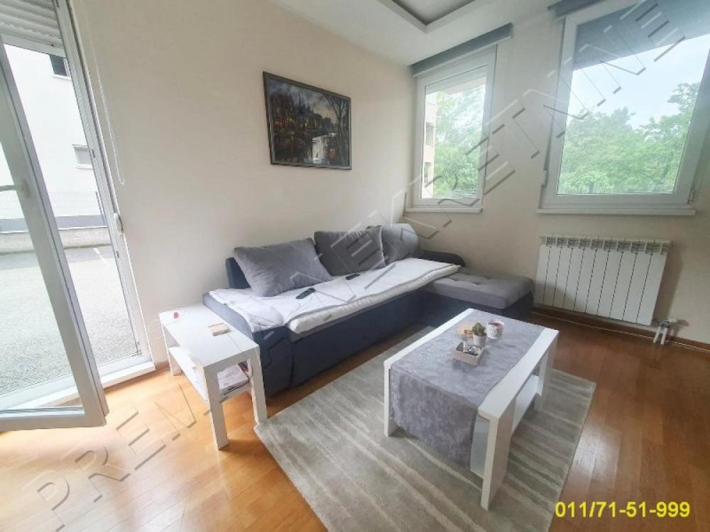 Stan na prodaju u Beogradu, Mirijevo, dvosoban, 40m2, cena 99000 evra