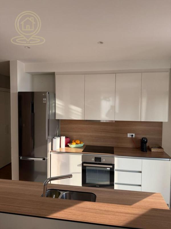 Stan na prodaju u Beogradu, Beograd na vodi, trosoban, 90m2, cena 399000 evra