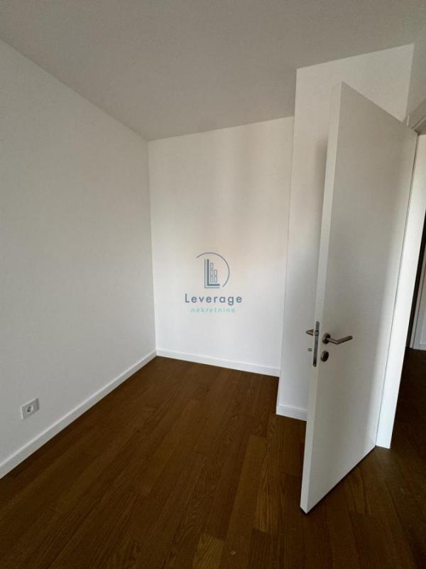 Stan na prodaju u Beogradu, Vukov spomenik, dvosoban, 51m2, cena 194000 evra