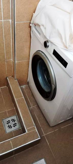 Stan na prodaju u Beogradu, Karaburma, dvosoban, 43m2, cena 134900 evra