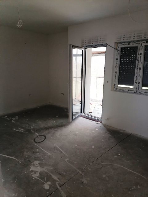 Stan na prodaju u Beogradu, Ledine, jednoiposoban, 35m2, cena 85000 evra