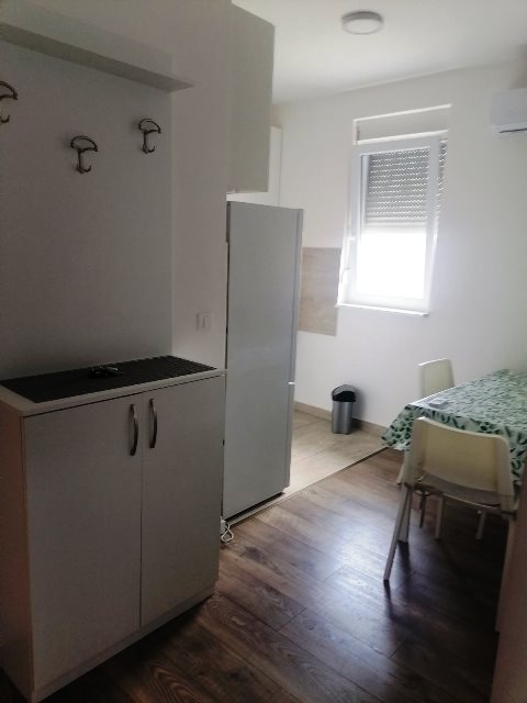 Stan na prodaju u Beogradu, Ledine, dvosoban, 44m2, cena 109900 evra