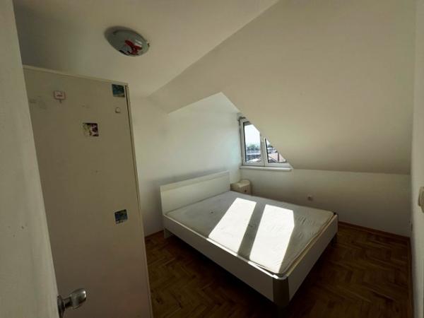Stan na prodaju u Beogradu, Ledine, dvoiposoban, 68m2, cena 88400 evra