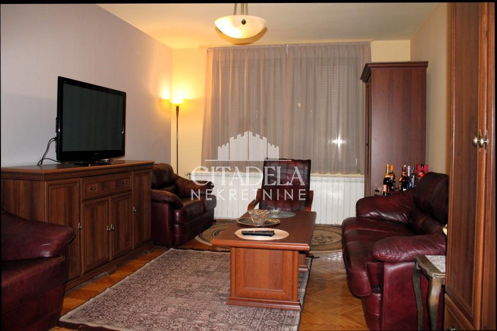 Stan na prodaju u Beogradu, Bulbulder, cetvorosoban, 104m2, cena 348000 evra