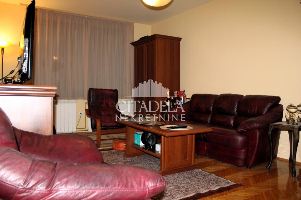 Stan na prodaju u Beogradu, Bulbulder, cetvorosoban, 104m2, cena 348000 evra
