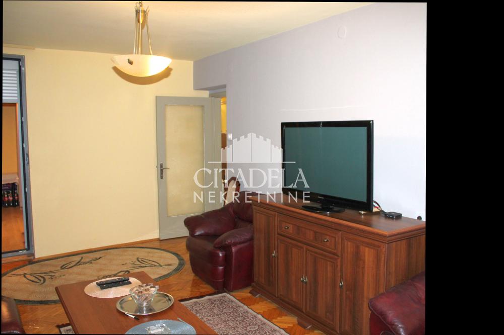Stan na prodaju u Beogradu, Bulbulder, cetvorosoban, 104m2, cena 348000 evra