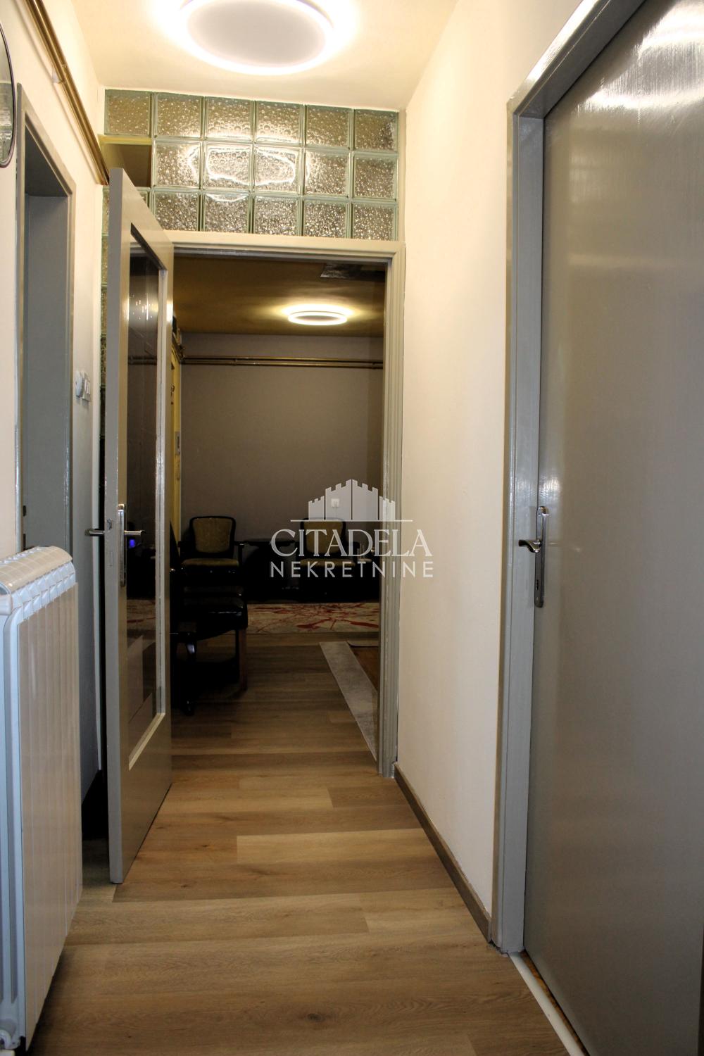Stan na prodaju u Beogradu, Bulbulder, cetvorosoban, 104m2, cena 348000 evra