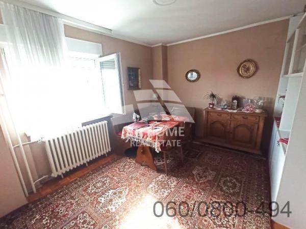 Stan na prodaju u Beogradu, Novi Beograd blok 62, dvoiposoban, 82m2, cena 185000 evra