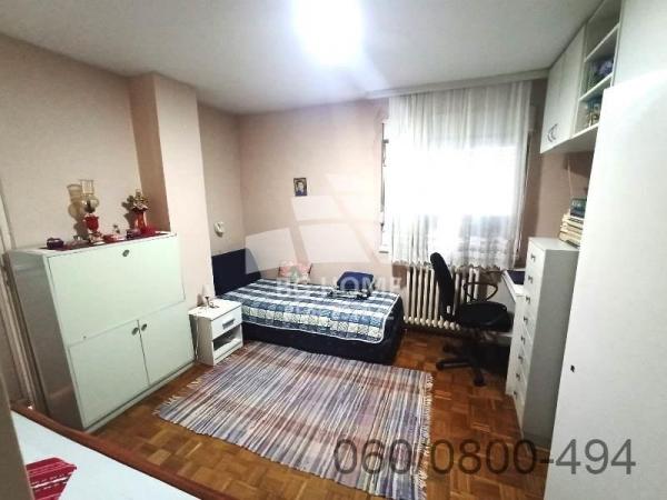 Stan na prodaju u Beogradu, Novi Beograd blok 62, dvoiposoban, 82m2, cena 185000 evra