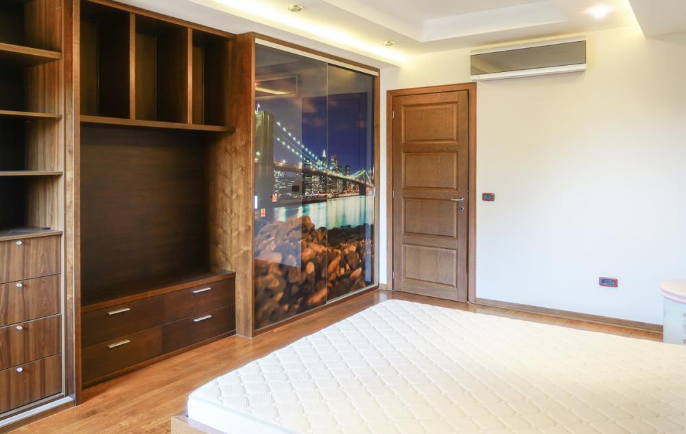 Stan na prodaju u Beogradu, Crveni Krst, cetvorosoban, 180m2, cena 730000 evra