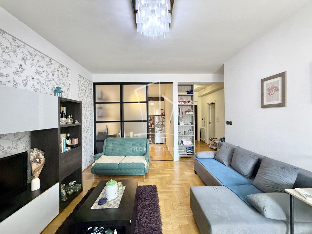 Stan na prodaju u Beogradu, Zvezdara, dvosoban, 54m2, cena 145000 evra