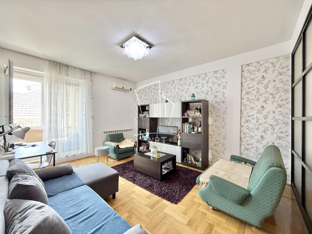 Stan na prodaju u Beogradu, Zvezdara, dvosoban, 54m2, cena 140400 evra