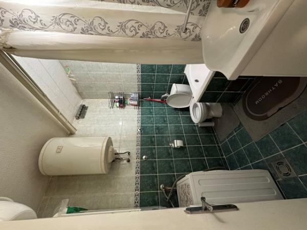 Stan na prodaju u Beogradu, Novi Beograd blok 72, dvoiposoban, 63m2, cena 126000 evra