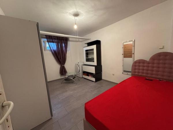 Stan na prodaju u Beogradu, Novi Beograd blok 72, dvoiposoban, 63m2, cena 126000 evra
