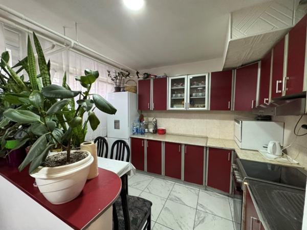 Stan na prodaju u Beogradu, Novi Beograd blok 72, dvoiposoban, 63m2, cena 126000 evra