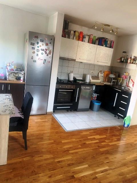 Stan na prodaju u Beogradu, Batajnica, dvosoban, 64m2, cena 115000 evra