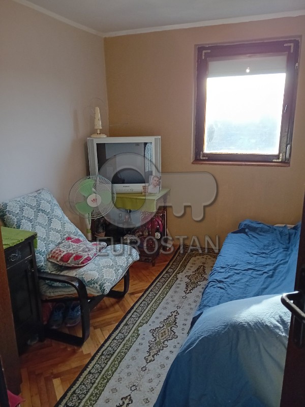 Stan na prodaju u Beogradu, Čukarica, dvoiposoban, 45m2, cena 78000 evra