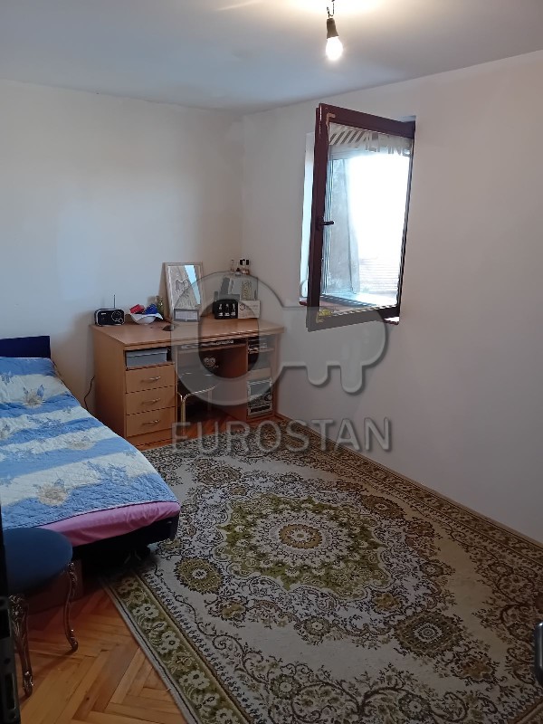 Stan na prodaju u Beogradu, Čukarica, dvoiposoban, 45m2, cena 78000 evra