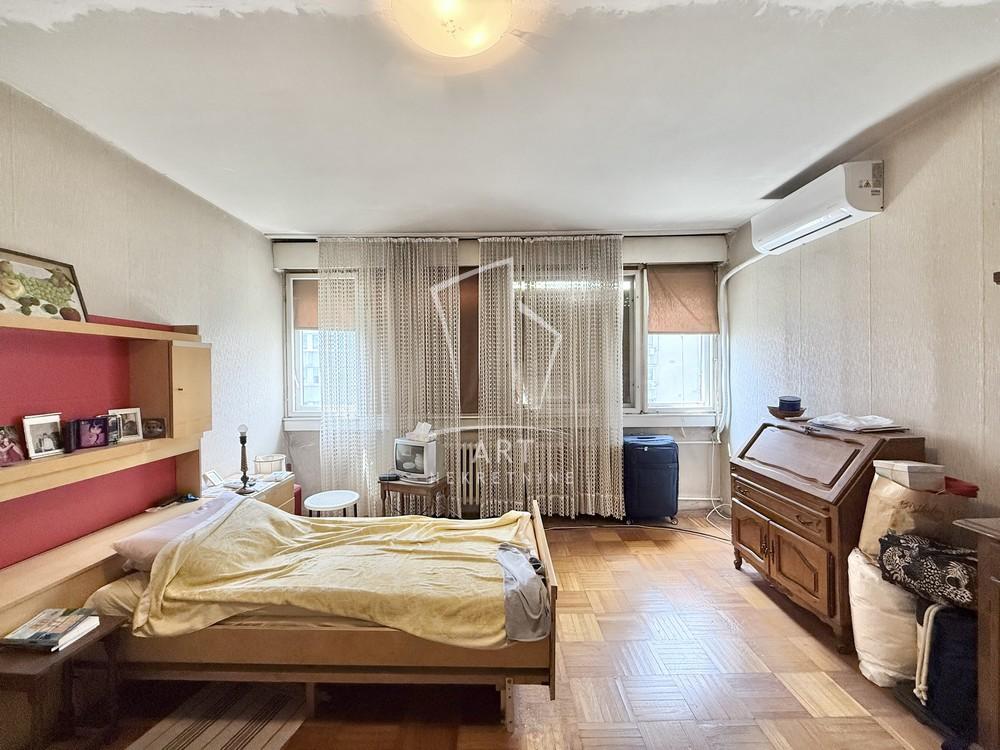 Stan na prodaju u Beogradu, Konjarnik, dvosoban, 62m2, cena 162000 evra