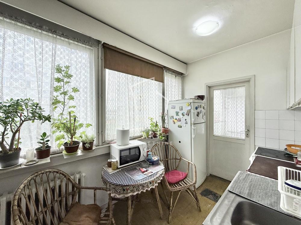 Stan na prodaju u Beogradu, Konjarnik, dvosoban, 62m2, cena 162000 evra