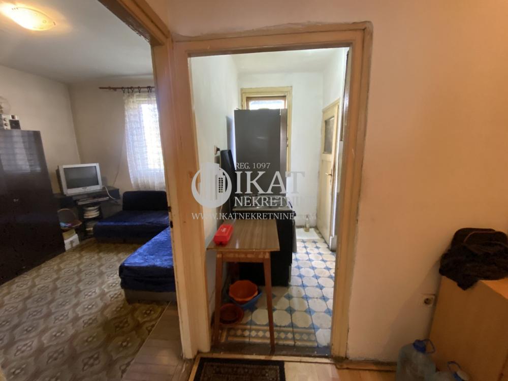 Stan na prodaju u Beogradu, Karaburma, dvosoban, 48m2, cena 93000 evra