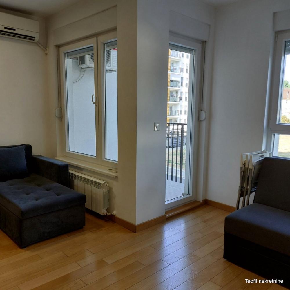 Stan na prodaju u Beogradu, Zemun, jednosoban, 38m2, cena 155000 evra