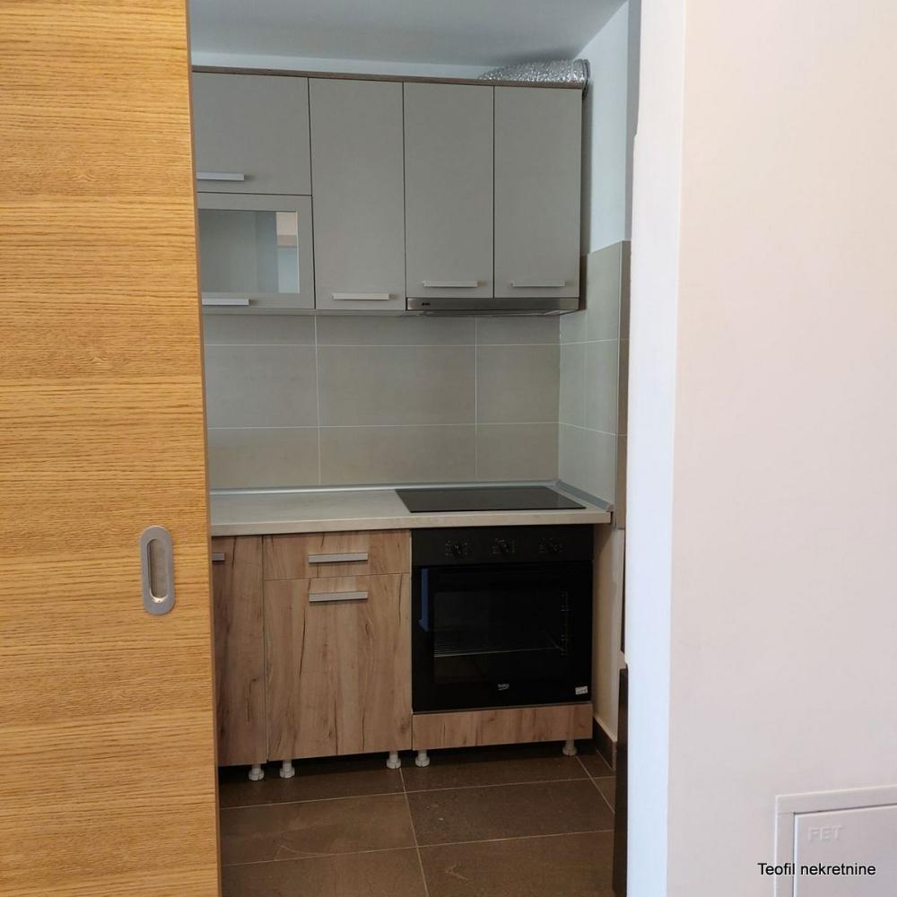 Stan na prodaju u Beogradu, Zemun, jednosoban, 38m2, cena 155000 evra