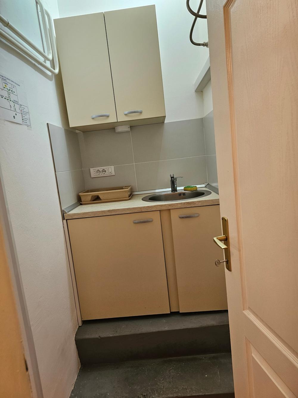 Stan na prodaju u Beogradu, Senjak, jednosoban, 32m2, cena 120000 evra