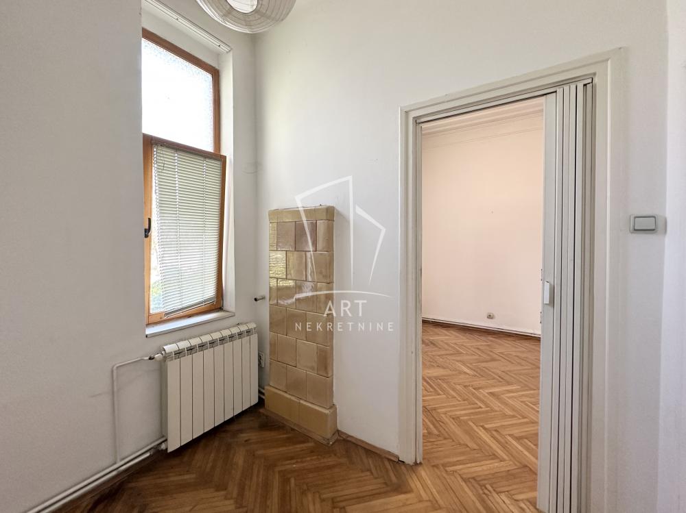 Stan na prodaju u Beogradu, Vračar, cetvorosoban, 110m2, cena 535000 evra