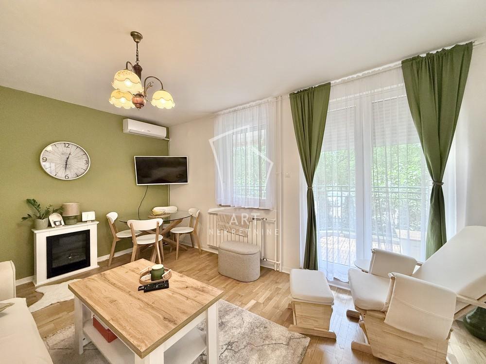Stan na prodaju u Beogradu, Čukarica, jednoiposoban, 43m2, cena 139900 evra