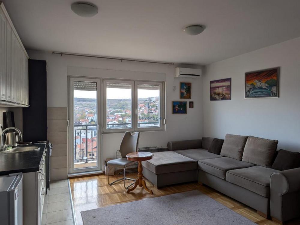 Stan na prodaju u Beogradu, Karaburma, dvosoban, 48m2, cena 125000 evra