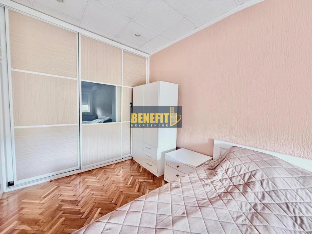 Stan na prodaju u Beogradu, Kotež, dvosoban, 55m2, cena 89900 evra