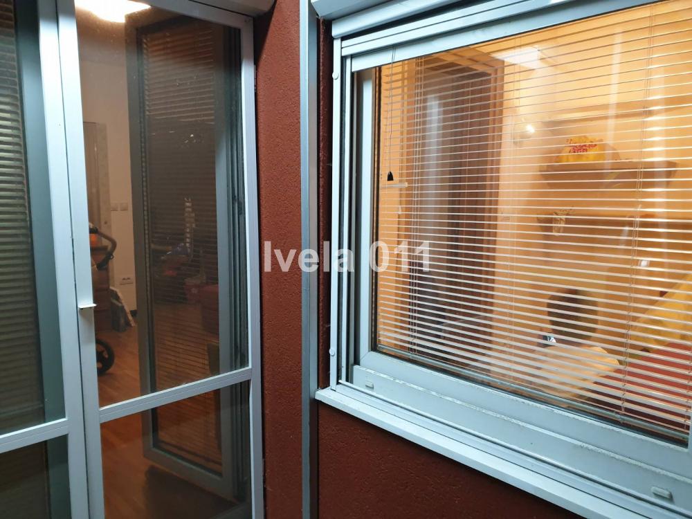 Stan na prodaju u Beogradu, Braće Jerković, jednoiposoban, 35m2, cena 92000 evra