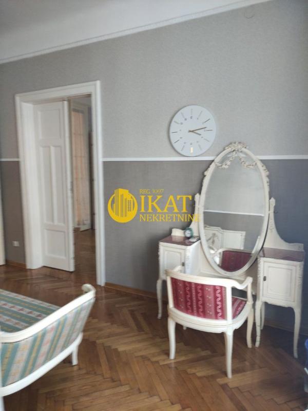 Stan na prodaju u Beogradu, Beograd (centar), cetvorosoban, 142m2, cena 568000 evra