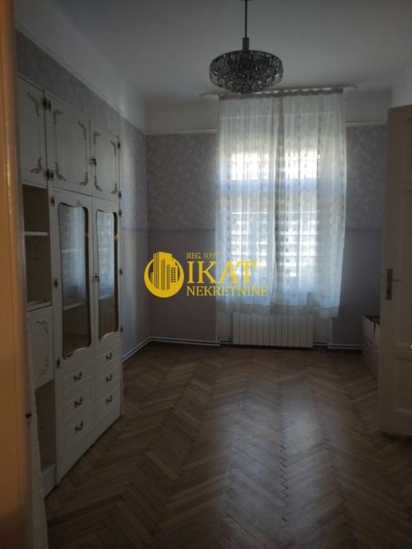 Stan na prodaju u Beogradu, Beograd (centar), cetvorosoban, 142m2, cena 568000 evra