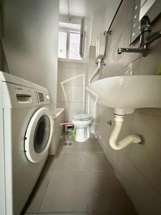 Stan na prodaju u Beogradu, Vračar, jednosoban, 36m2, cena 148500 evra
