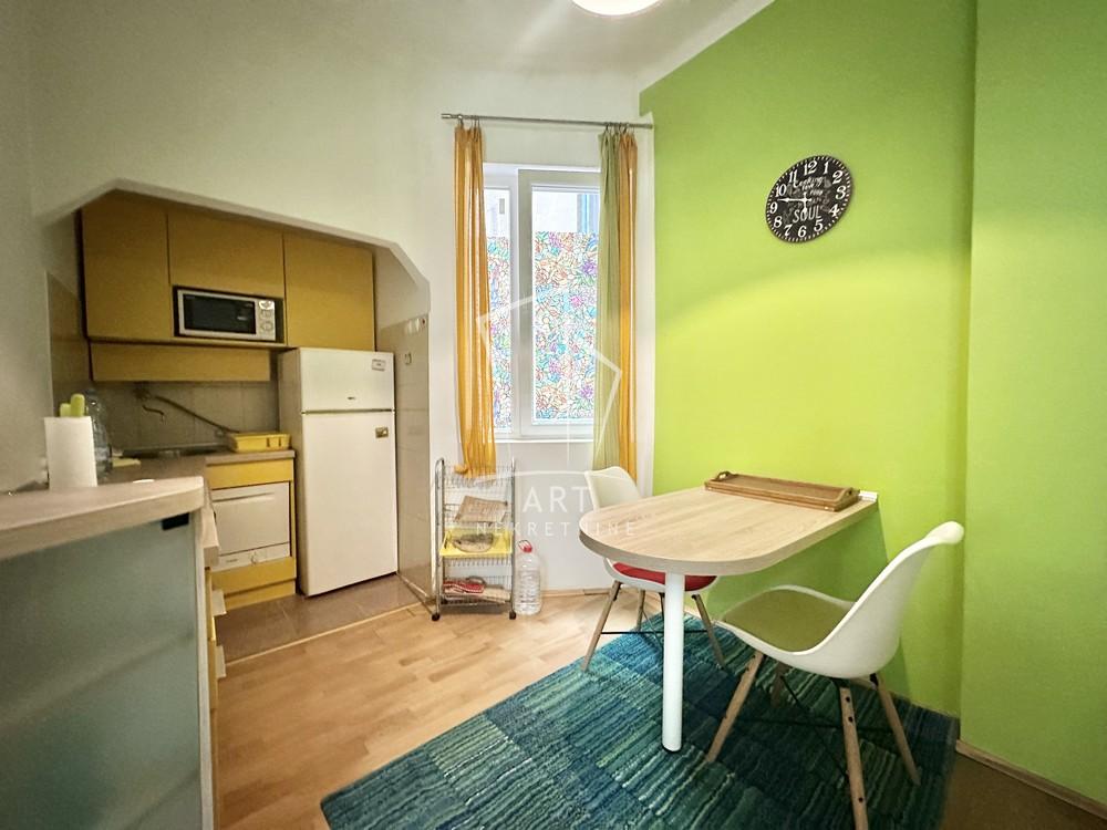 Stan na prodaju u Beogradu, Vračar, jednosoban, 36m2, cena 148500 evra