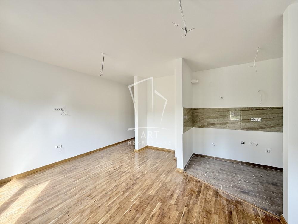 Stan na prodaju u Beogradu, Rakovica, dvosoban, 46m2, cena 114000 evra