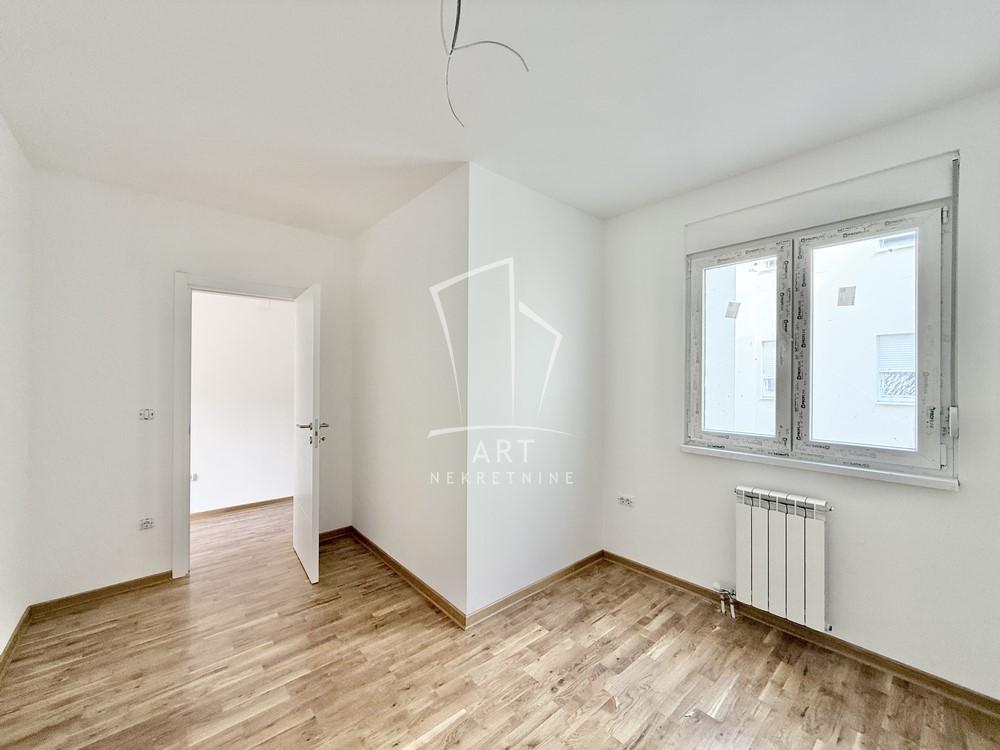 Stan na prodaju u Beogradu, Rakovica, dvosoban, 46m2, cena 114000 evra