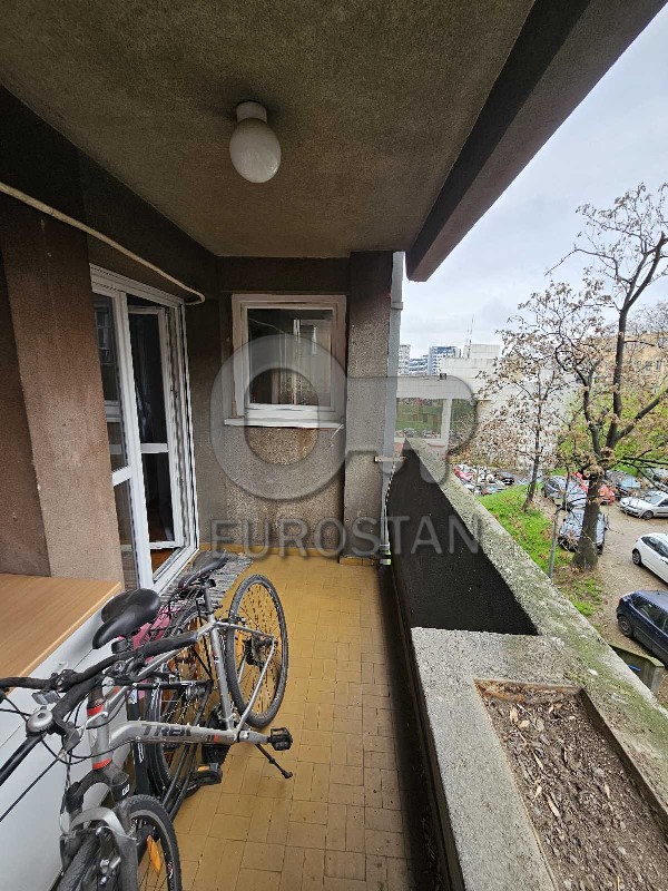 Stan na prodaju u Beogradu, Savski venac, trosoban, 79m2, cena 295000 evra