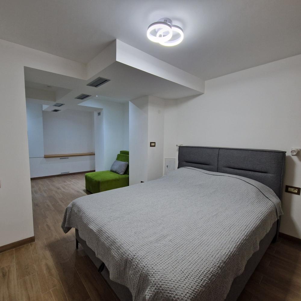 Stan na prodaju u Beogradu, Knez Mihailova, jednosoban, 38m2, cena 220000 evra