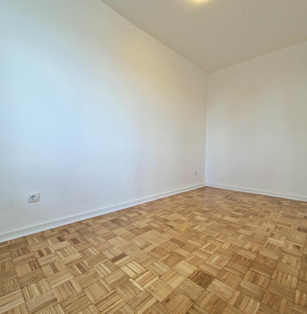 Stan na prodaju u Beogradu, Lion, dvoiposoban, 60m2, cena 239000 evra