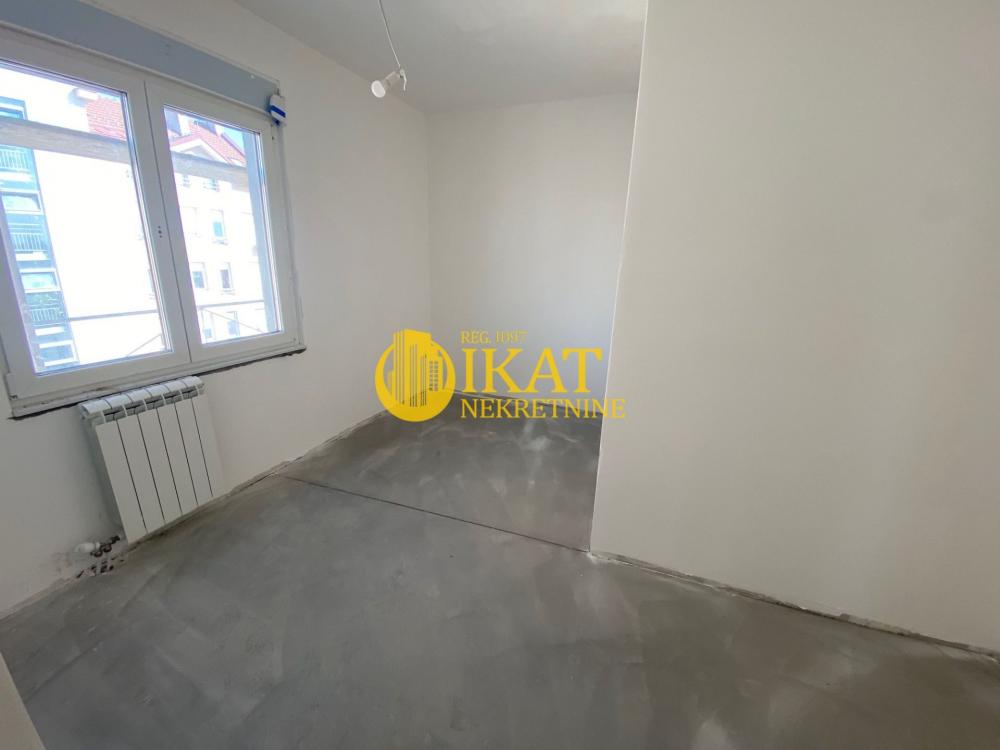 Stan na prodaju u Beogradu, Zvezdara, troiposoban, 114m2, cena 342000 evra