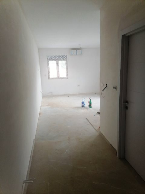 Stan na prodaju u Beogradu, Ledine, trosoban, 53m2, cena 103960 evra