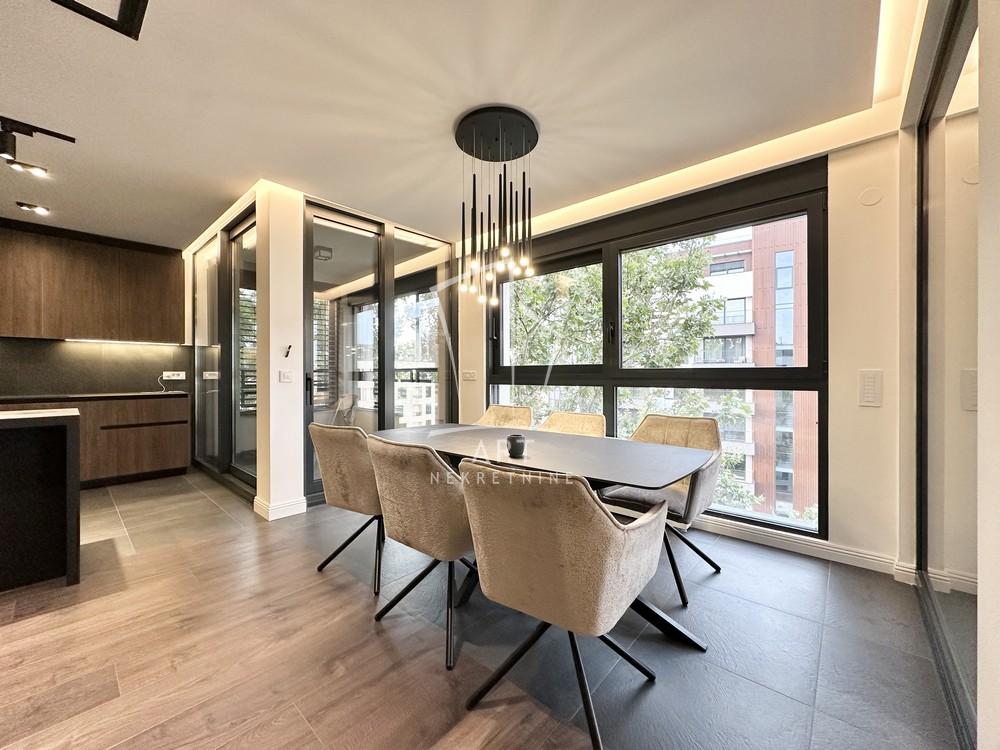 Stan na prodaju u Beogradu, Vračar, 198m2, cena 820000 evra