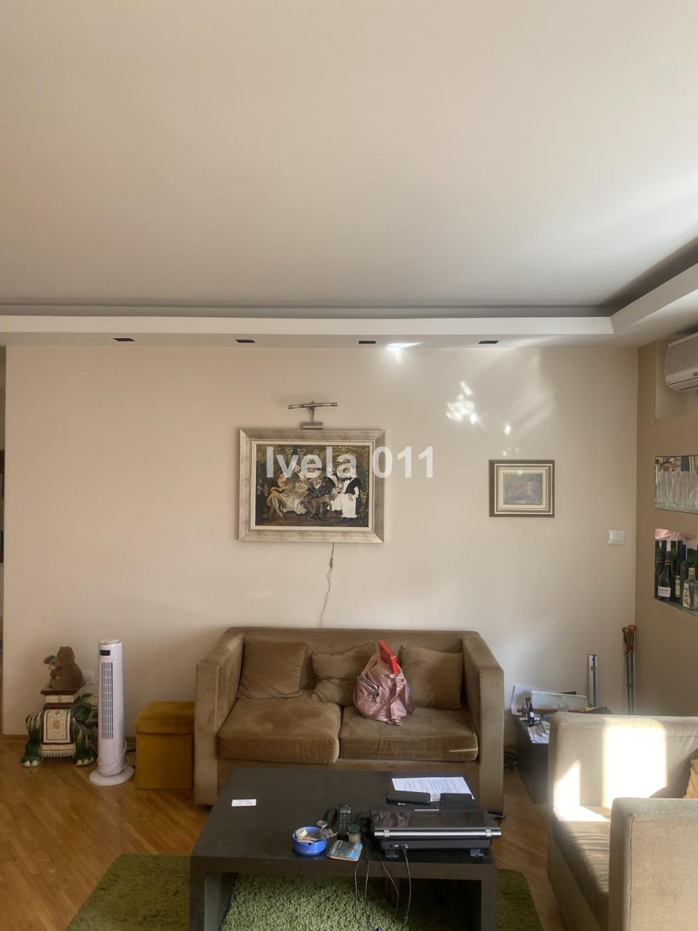 Stan na prodaju u Beogradu, Crveni Krst, cetvorosoban, 81m2, cena 298000 evra