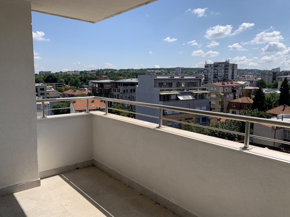 Stan na prodaju u Beogradu, Vukov spomenik, cetvorosoban, 106m2, cena 445200 evra