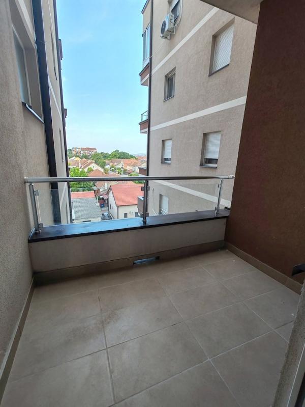 Stan na prodaju u Beogradu, Borča, dvosoban, 49m2, cena 83500 evra