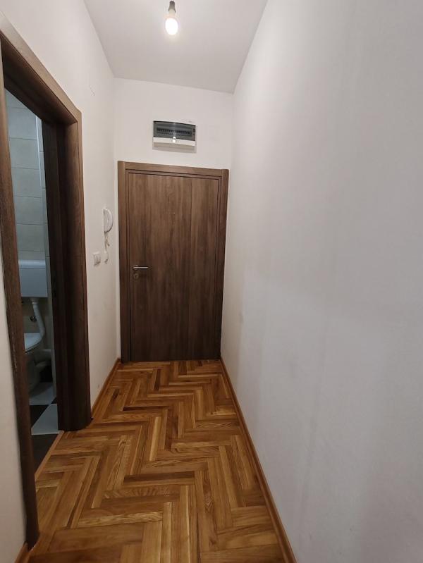Stan na prodaju u Beogradu, Borča, dvosoban, 49m2, cena 83500 evra