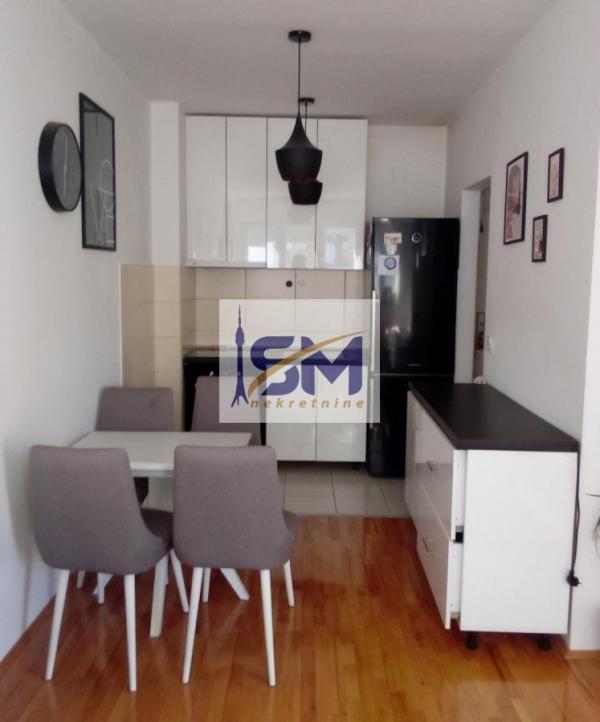 Stan na prodaju u Beogradu, Mirijevo, jednoiposoban, 39m2, cena 120000 evra